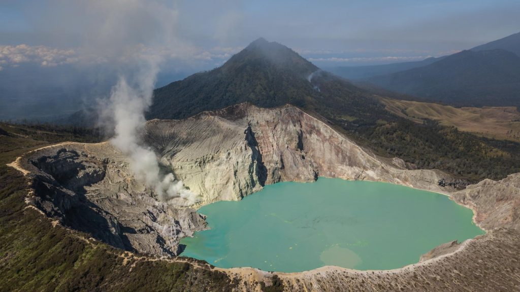 Ijen Volcano Tour