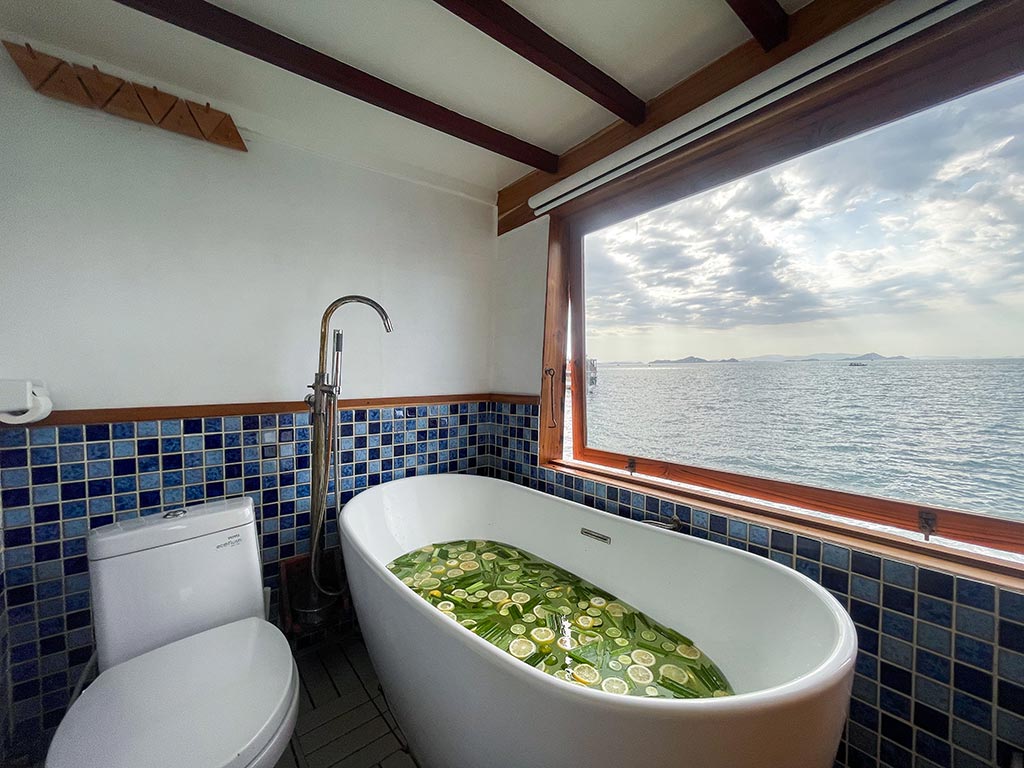 Bath Up Master Suite