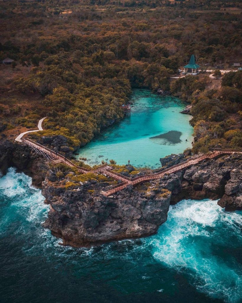 Weekuri Lake Sumba