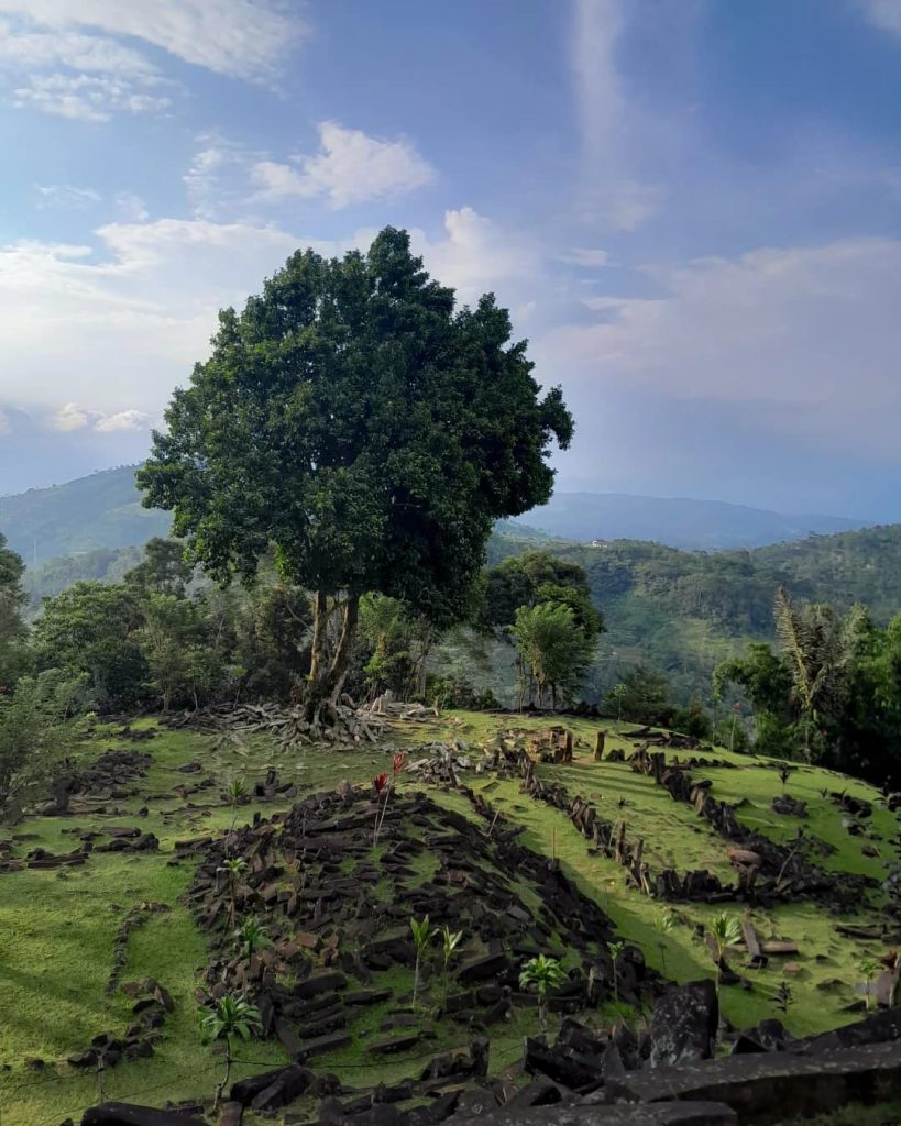 UNESCO-GUNUNG-PADANG.