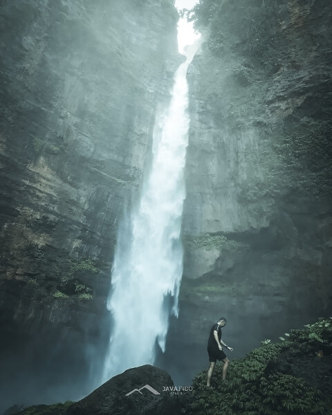 Kapas Biru Waterfall